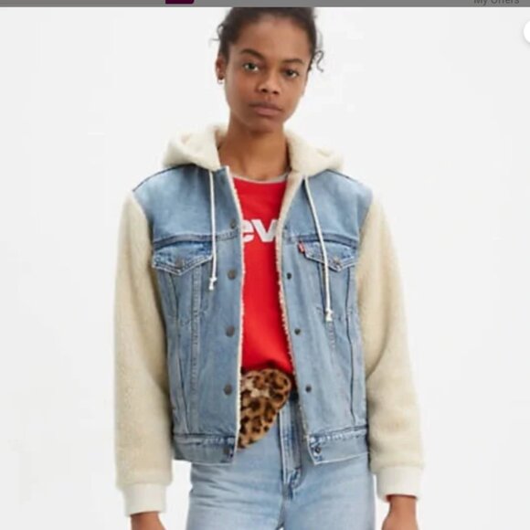 LEVI’S Ex-Boyfriend Sherpa-Lined Denim Trucker Jacket, size medium - Picture 1 of 3